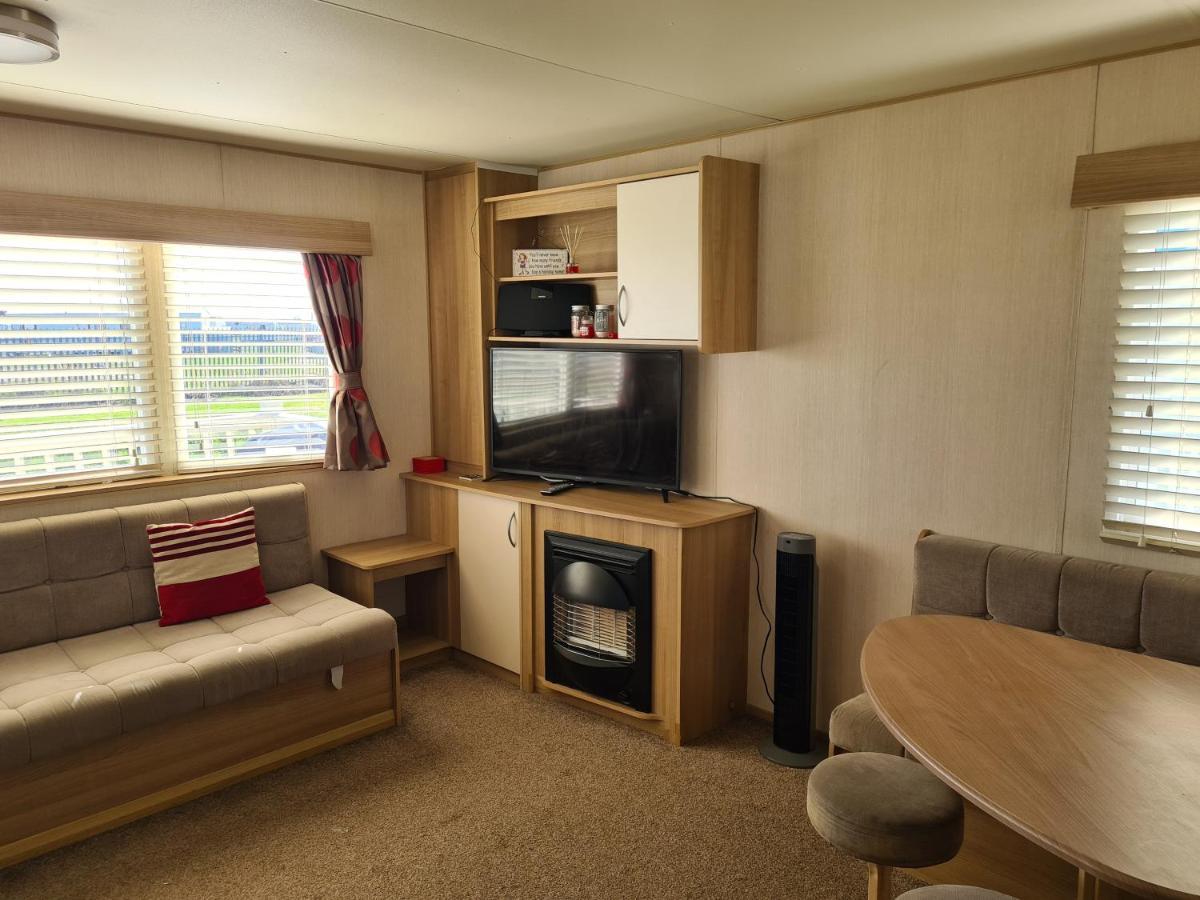 8 Berth The Chase Ingoldmells Apartment Bagian luar foto